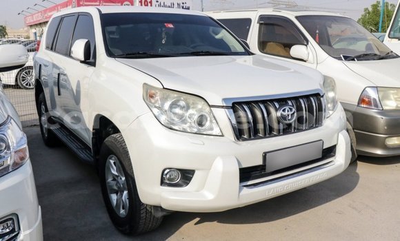 Acheter Import Voiture Toyota Prado Blanc à Import - Dubai, Togo Acheter Import Voiture Toyota Prado Blanc à Import - Dubai, Togo