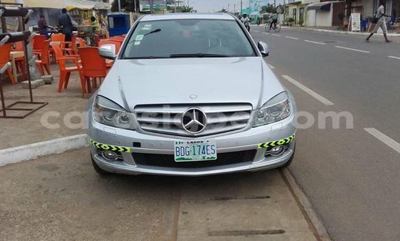 Acheter Occasion Voiture Mercedes‒Benz C–Class Gris à Adawlato, Togo Acheter Occasion Voiture Mercedes‒Benz C–Class Gris à Adawlato, Togo