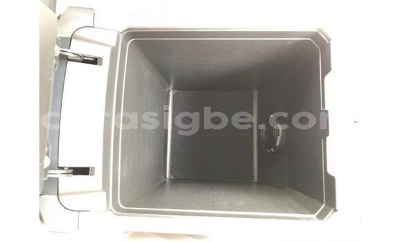 Acheter Import Voiture Toyota Prado Noir à Import - Dubai, Togo Acheter Import Voiture Toyota Prado Noir à Import - Dubai, Togo