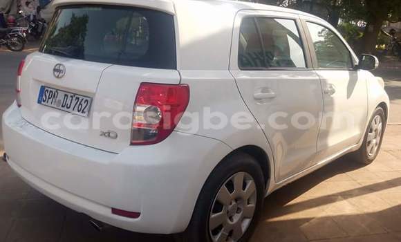 Buy Used Toyota Scion White Car in Bé in Togo Buy Used Toyota Scion White Car in Bé in Togo