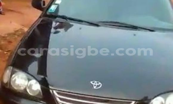 Acheter Occasion Voiture Toyota Avensis Noir à Adawlato, Togo Acheter Occasion Voiture Toyota Avensis Noir à Adawlato, Togo