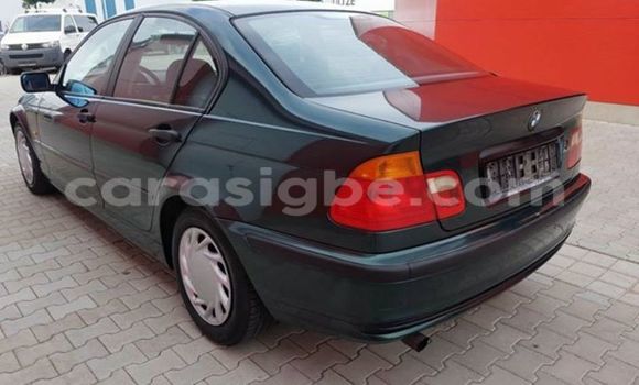 Acheter Occasion Voiture BMW 3–Series Vert à Adawlato, Togo