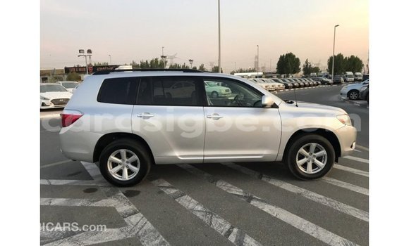 Acheter Import Voiture Toyota Highlander Autre à Import - Dubai, Togo Acheter Import Voiture Toyota Highlander Autre à Import - Dubai, Togo