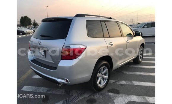 Acheter Import Voiture Toyota Highlander Autre à Import - Dubai, Togo Acheter Import Voiture Toyota Highlander Autre à Import - Dubai, Togo