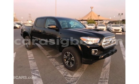 Acheter Import Voiture Toyota Tacoma Noir à Import - Dubai, Togo Acheter Import Voiture Toyota Tacoma Noir à Import - Dubai, Togo