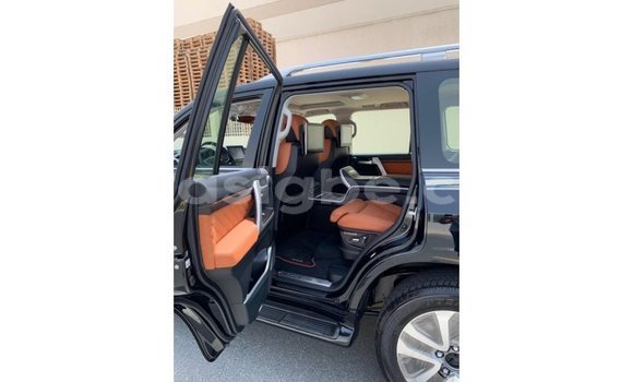 Buy Import Toyota Land Cruiser Black Car in Import - Dubai in Togo Buy Import Toyota Land Cruiser Black Car in Import - Dubai in Togo
