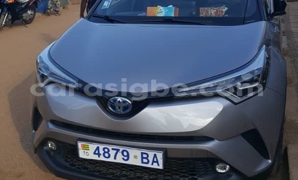 Acheter Occasion Voiture Toyota C-HR Gris à Lomé, Togo Acheter Occasion Voiture Toyota C-HR Gris à Lomé, Togo