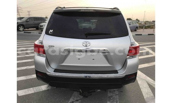 Acheter Import Voiture Toyota Highlander Autre à Import - Dubai, Togo Acheter Import Voiture Toyota Highlander Autre à Import - Dubai, Togo