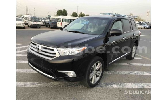 Acheter Import Voiture Toyota Highlander Noir à Import - Dubai, Togo Acheter Import Voiture Toyota Highlander Noir à Import - Dubai, Togo