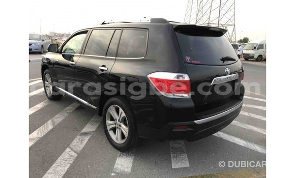 Acheter Import Voiture Toyota Highlander Noir à Import - Dubai, Togo Acheter Import Voiture Toyota Highlander Noir à Import - Dubai, Togo