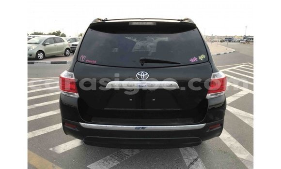 Acheter Import Voiture Toyota Highlander Noir à Import - Dubai, Togo Acheter Import Voiture Toyota Highlander Noir à Import - Dubai, Togo