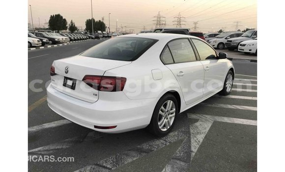 Acheter Import Voiture Volkswagen Jetta Blanc à Import - Dubai, Togo Acheter Import Voiture Volkswagen Jetta Blanc à Import - Dubai, Togo