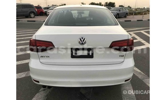 Acheter Import Voiture Volkswagen Jetta Blanc à Import - Dubai, Togo Acheter Import Voiture Volkswagen Jetta Blanc à Import - Dubai, Togo