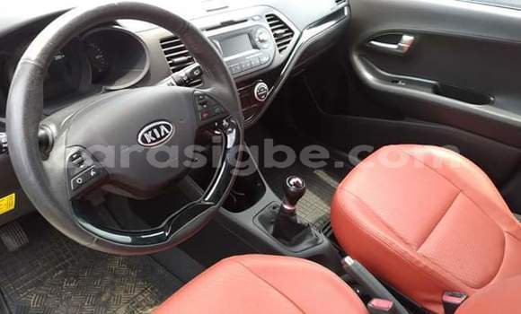 Acheter Occasion Voiture Kia Picanto Blanc à Lomé, Togo Acheter Occasion Voiture Kia Picanto Blanc à Lomé, Togo