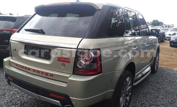 Acheter Occasion Voiture Land Rover Range Rover Gris à Lomé, Togo Acheter Occasion Voiture Land Rover Range Rover Gris à Lomé, Togo