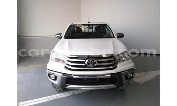 Acheter Import Voiture Toyota Hilux Autre à Import - Dubai, Togo Acheter Import Voiture Toyota Hilux Autre à Import - Dubai, Togo