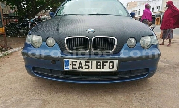 Acheter Occasion Voiture BMW 321 Bleu à Lomé, Togo Acheter Occasion Voiture BMW 321 Bleu à Lomé, Togo