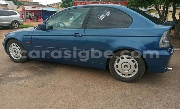 Acheter Occasion Voiture BMW 321 Bleu à Lomé, Togo Acheter Occasion Voiture BMW 321 Bleu à Lomé, Togo