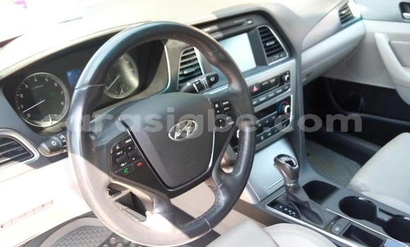Acheter Occasion Voiture Hyundai Sonata Bleu à Lomé, Maritime Acheter Occasion Voiture Hyundai Sonata Bleu à Lomé, Maritime
