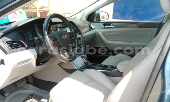 Acheter Occasion Voiture Hyundai Sonata Bleu à Lomé, Maritime Acheter Occasion Voiture Hyundai Sonata Bleu à Lomé, Maritime