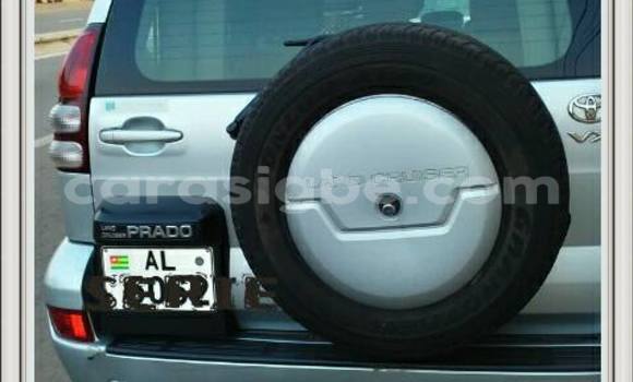 Acheter Occasion Voiture Toyota Land Cruiser Prado Gris à Adawlato, Togo