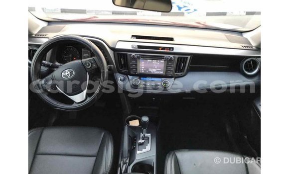 Acheter Import Voiture Toyota 4Runner Rouge à Import - Dubai, Togo Acheter Import Voiture Toyota 4Runner Rouge à Import - Dubai, Togo