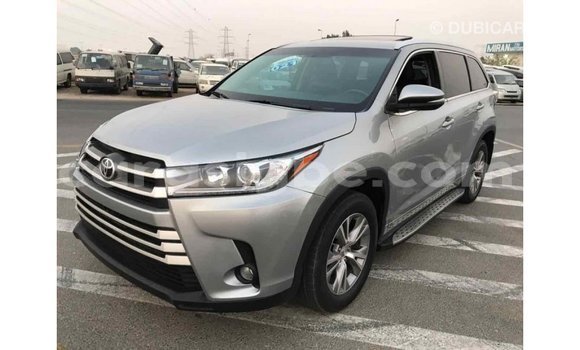 Acheter Import Voiture Toyota Highlander Autre à Import - Dubai, Togo Acheter Import Voiture Toyota Highlander Autre à Import - Dubai, Togo