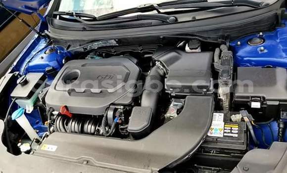 Acheter Occasion Voiture Hyundai Sonata Bleu à Lomé, Togo Acheter Occasion Voiture Hyundai Sonata Bleu à Lomé, Togo