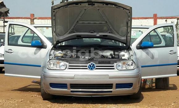 Acheter Occasion Voiture Volkswagen Golf Gris à Adawlato au Togo Acheter Occasion Voiture Volkswagen Golf Gris à Adawlato au Togo