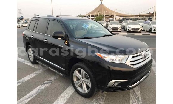 Acheter Import Voiture Toyota Highlander Noir à Import - Dubai, Togo Acheter Import Voiture Toyota Highlander Noir à Import - Dubai, Togo