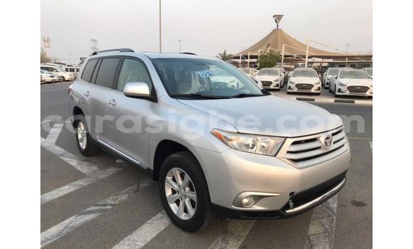 Acheter Import Voiture Toyota Highlander Autre à Import - Dubai, Togo Acheter Import Voiture Toyota Highlander Autre à Import - Dubai, Togo