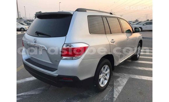 Acheter Import Voiture Toyota Highlander Autre à Import - Dubai, Togo Acheter Import Voiture Toyota Highlander Autre à Import - Dubai, Togo