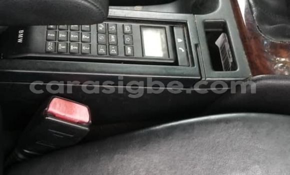 Acheter Occasion Voiture BMW 315 Noir à Lomé, Maritime Acheter Occasion Voiture BMW 315 Noir à Lomé, Maritime