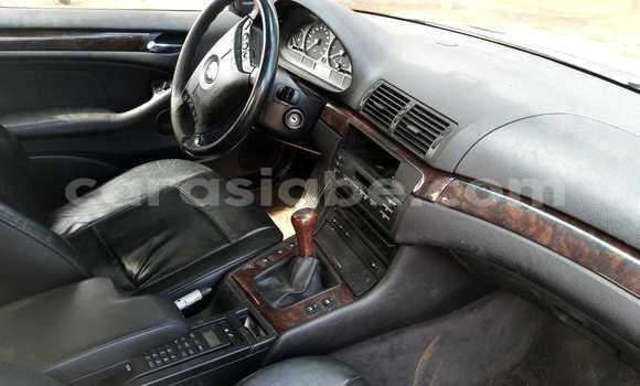 Acheter Occasion Voiture BMW 315 Noir à Lomé, Maritime Acheter Occasion Voiture BMW 315 Noir à Lomé, Maritime