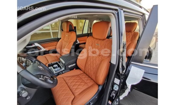 Buy Import Toyota Land Cruiser Black Car in Import - Dubai in Togo Buy Import Toyota Land Cruiser Black Car in Import - Dubai in Togo