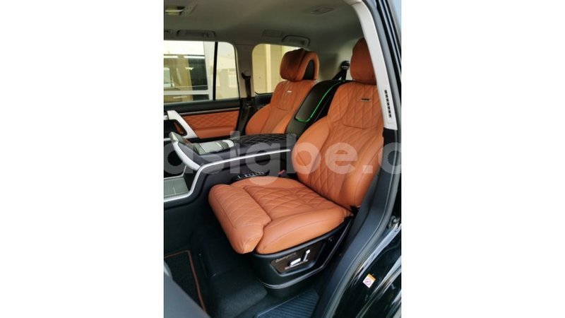 Big with watermark toyota land cruiser togo import dubai 4487