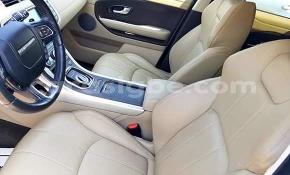 Acheter Occasion Voiture Land Rover Range Rover Evoque Blanc à Lomé, Togo Acheter Occasion Voiture Land Rover Range Rover Evoque Blanc à Lomé, Togo