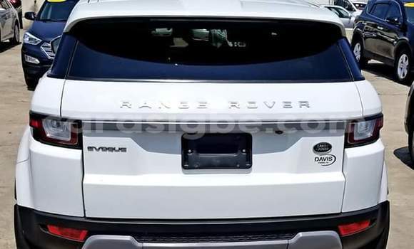 Acheter Occasion Voiture Land Rover Range Rover Evoque Blanc à Lomé, Togo Acheter Occasion Voiture Land Rover Range Rover Evoque Blanc à Lomé, Togo