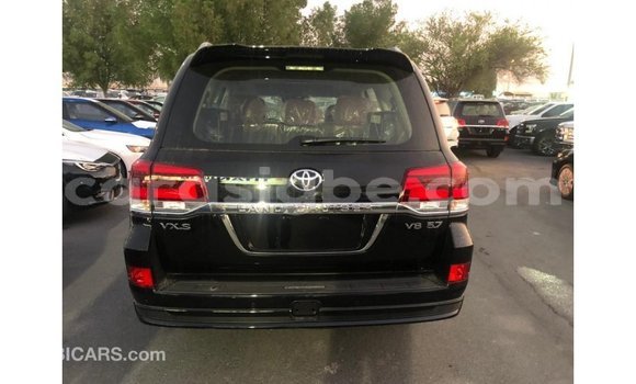 Acheter Import Voiture Toyota Land Cruiser Noir à Import - Dubai, Togo Acheter Import Voiture Toyota Land Cruiser Noir à Import - Dubai, Togo
