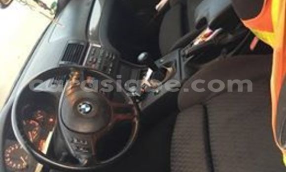 Buy Used BMW 3–Series Black Car in Lome in Togo Buy Used BMW 3–Series Black Car in Lome in Togo