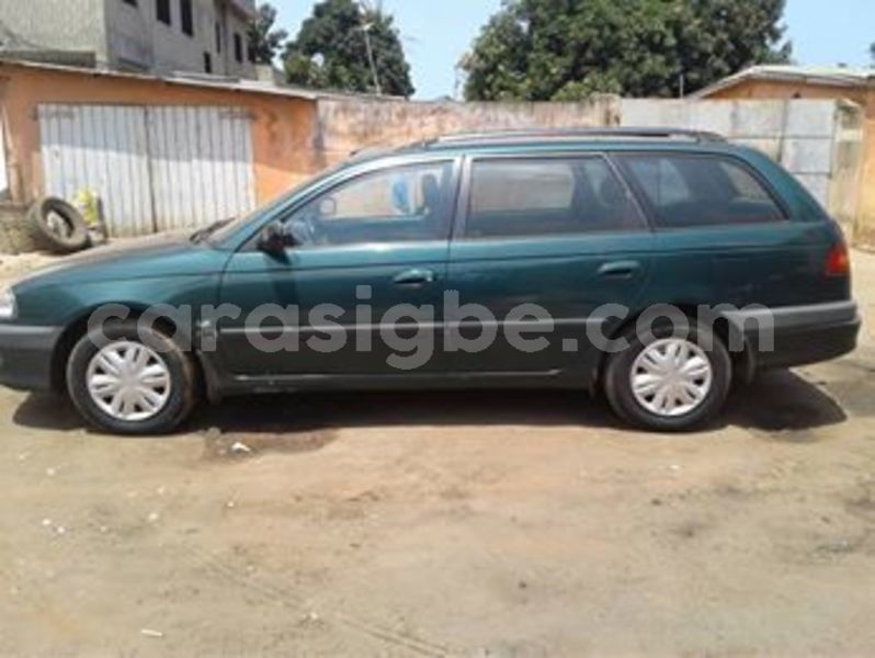 Big with watermark toyota avensis togo lom%c3%a9 4524