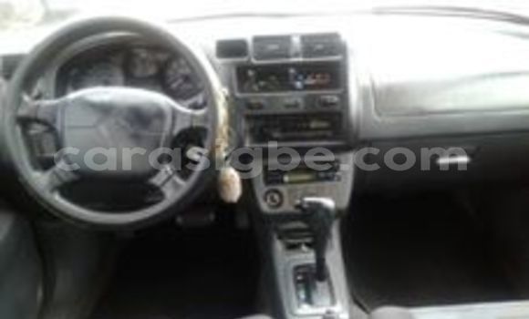 Acheter Occasion Voiture Toyota RAV4 Blanc à Lomé, Togo Acheter Occasion Voiture Toyota RAV4 Blanc à Lomé, Togo