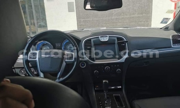 Acheter Occasion Voiture Chrysler 300 Noir à Lomé, Togo Acheter Occasion Voiture Chrysler 300 Noir à Lomé, Togo