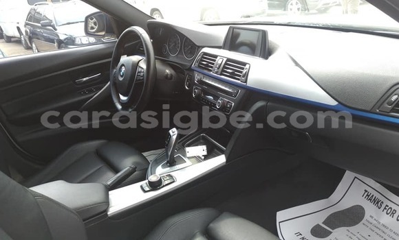 Acheter Occasion Voiture BMW 3–Series Gris à Lomé, Togo Acheter Occasion Voiture BMW 3–Series Gris à Lomé, Togo