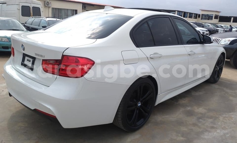 Big with watermark bmw 3%e2%80%93series togo lom%c3%a9 4541