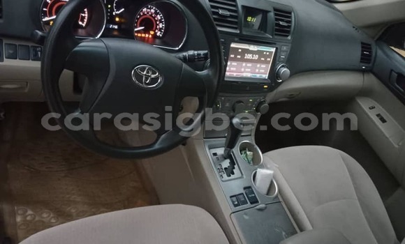 Acheter Occasion Voiture Toyota Highlander Vert à Lomé, Togo Acheter Occasion Voiture Toyota Highlander Vert à Lomé, Togo