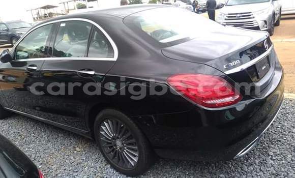 Acheter Occasion Voiture Mercedes‒Benz C–Class Noir à Lomé, Togo Acheter Occasion Voiture Mercedes‒Benz C–Class Noir à Lomé, Togo