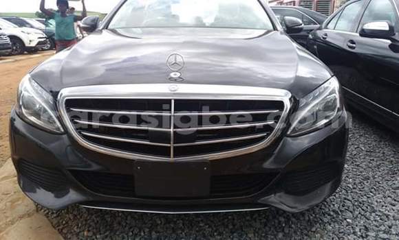 Acheter Occasion Voiture Mercedes‒Benz C–Class Noir à Lomé, Togo Acheter Occasion Voiture Mercedes‒Benz C–Class Noir à Lomé, Togo