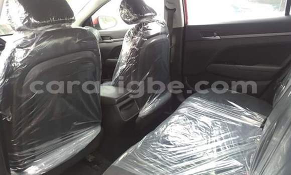 Acheter Occasion Voiture Hyundai Elantra Rouge à Lomé, Togo Acheter Occasion Voiture Hyundai Elantra Rouge à Lomé, Togo