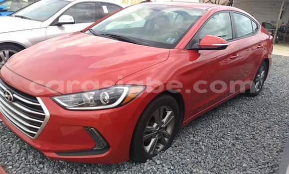 Acheter Occasion Voiture Hyundai Elantra Rouge à Lomé, Togo Acheter Occasion Voiture Hyundai Elantra Rouge à Lomé, Togo